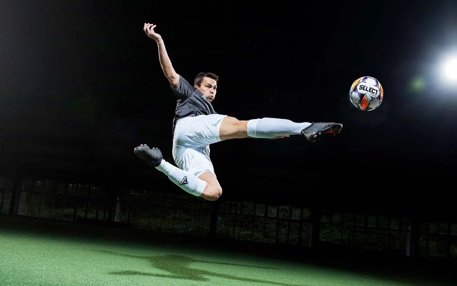 雖然並非湖 雖然並非湖